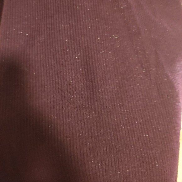 BOGO🎀Purple Tee with Sparkle- Size L - Picture 3 of 3